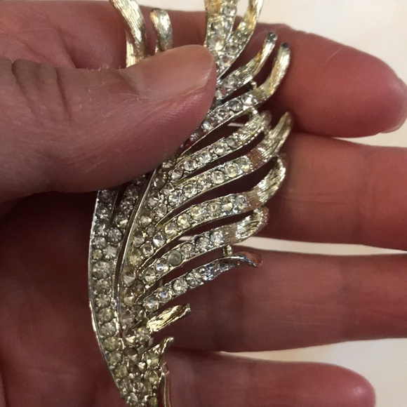 ⚡️FINAL PRICE⚡️ VTG Rare BSK Leaf Brooch - Picture 5 of 9